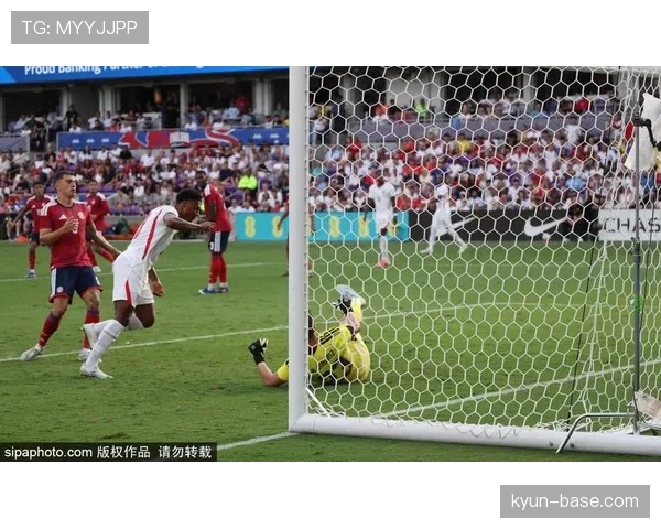 英格兰小组赛收官：2-0取胜后进入世界杯32强